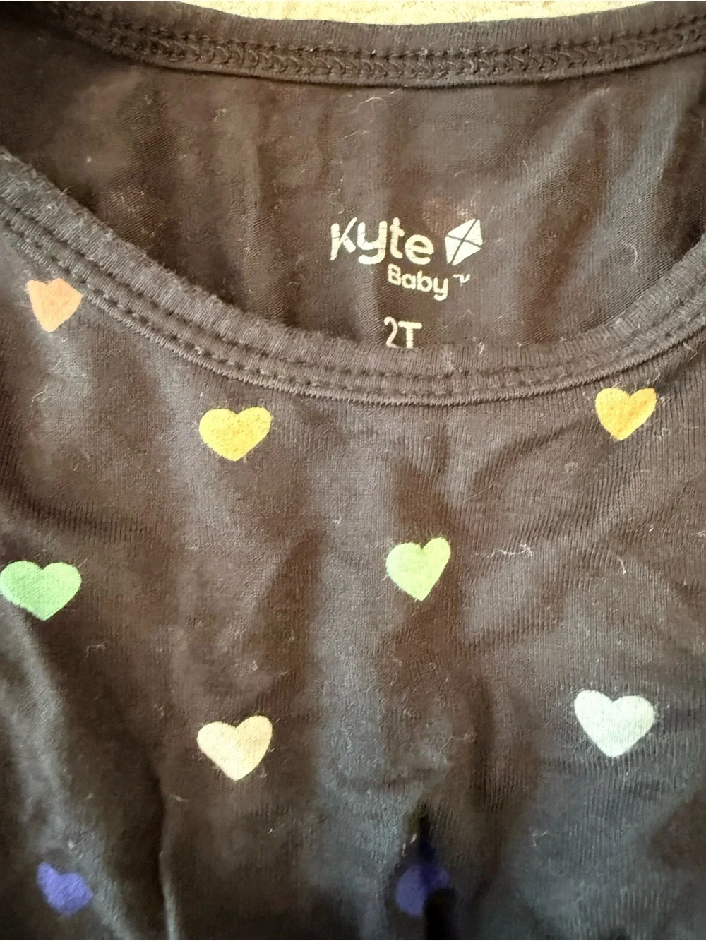 Kyte BABY Black Long-Sleeve Pajama Set with Multicolor Heart Print